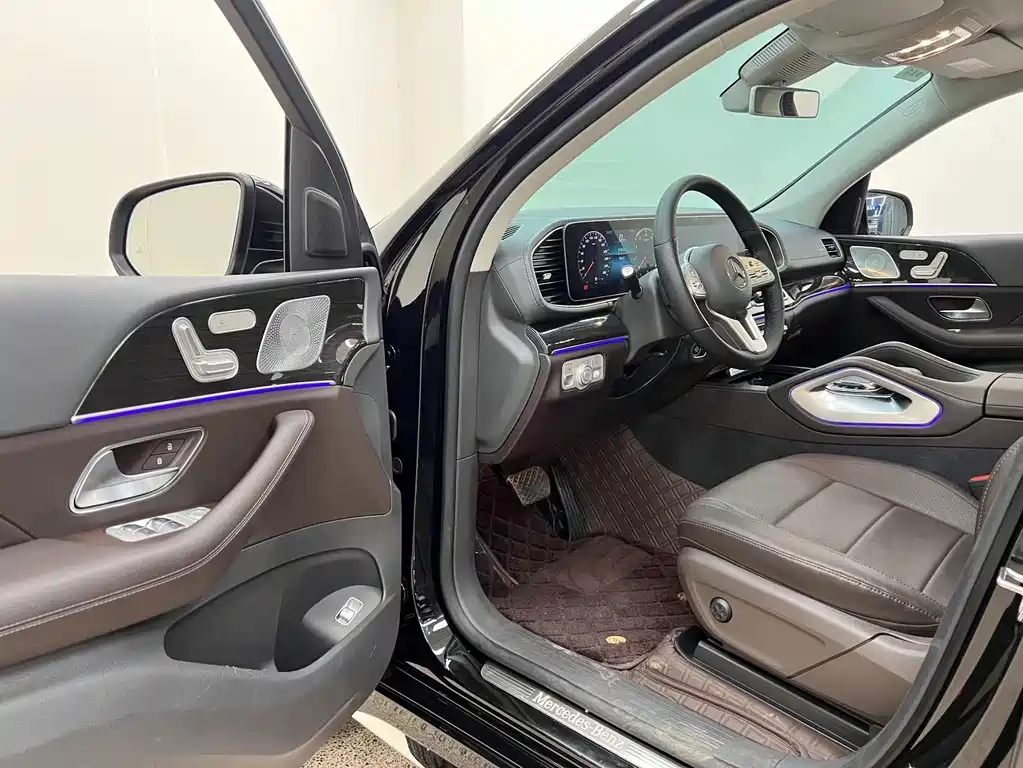 Mercedes-Benz GLE 2020 — фото 31