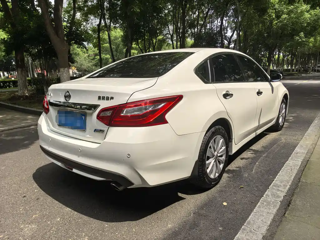 Nissan Teana 2018