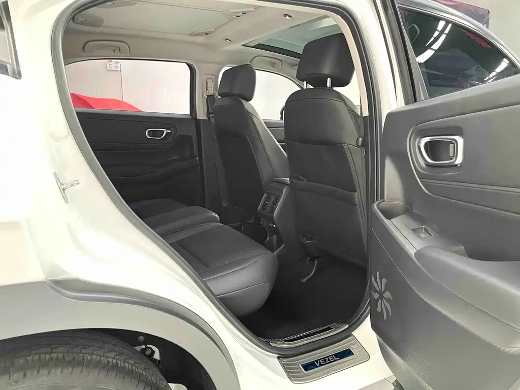 Honda Vezel 2023 — фото 10