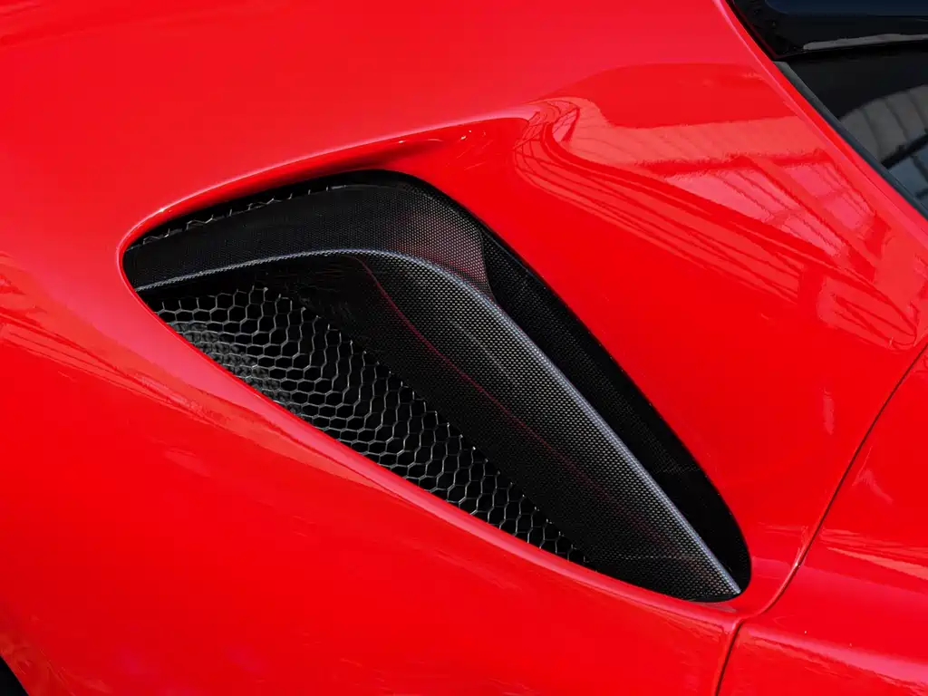Ferrari SF90 2021 — фото 7