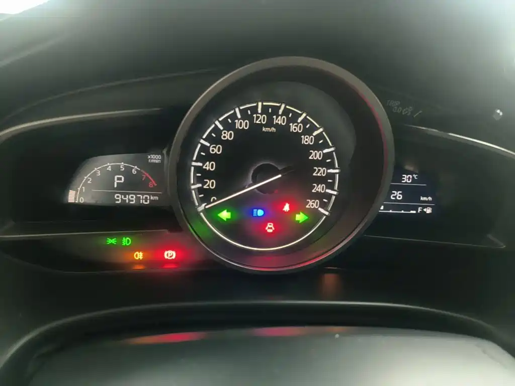 Mazda 3 Angkesela 2018 — фото 12
