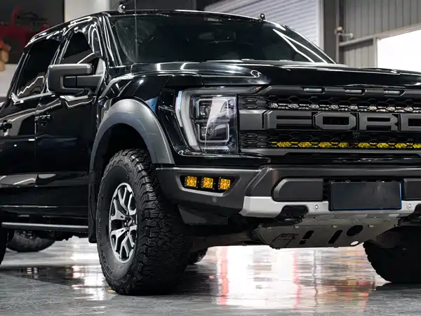 Ford F-150 Raptor 2023