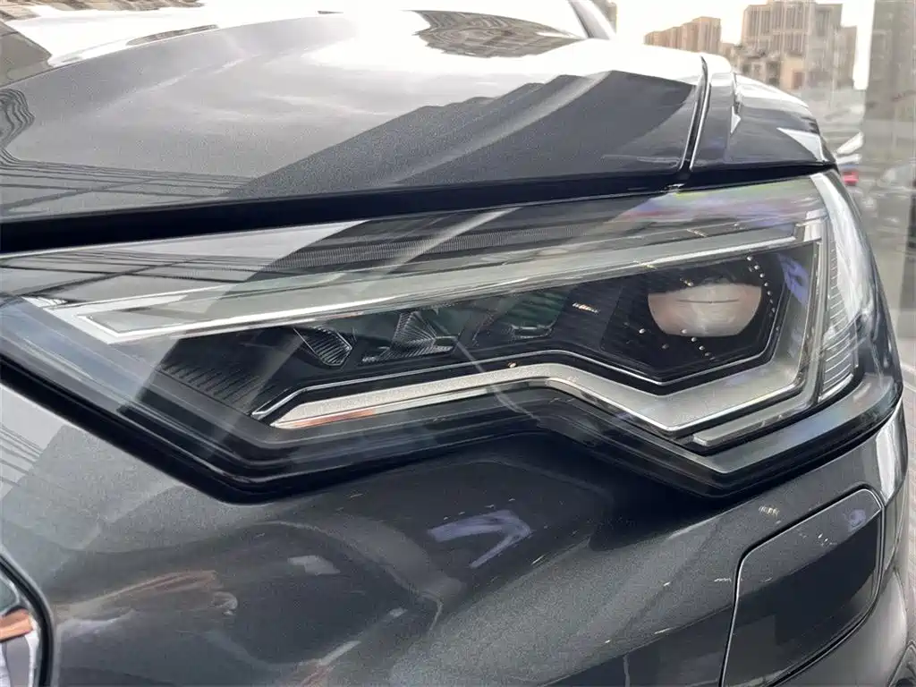 Audi A6L 2023 — фото 14