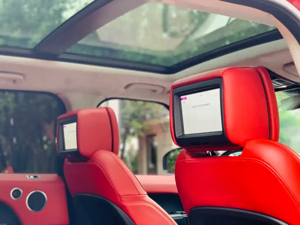 Land Rover Sport 2018 — фото 17