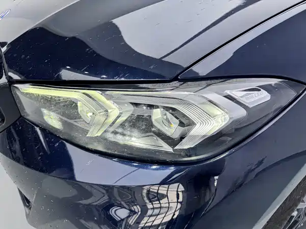 BMW i3 2024