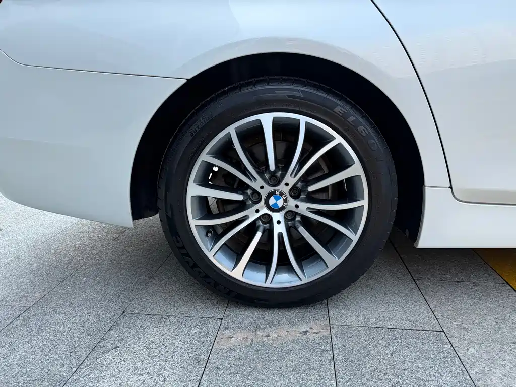 BMW 5 Series 2016