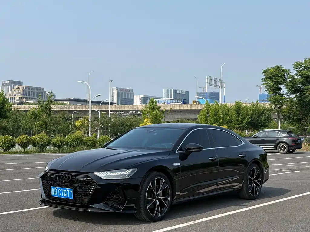Audi A7L 2024