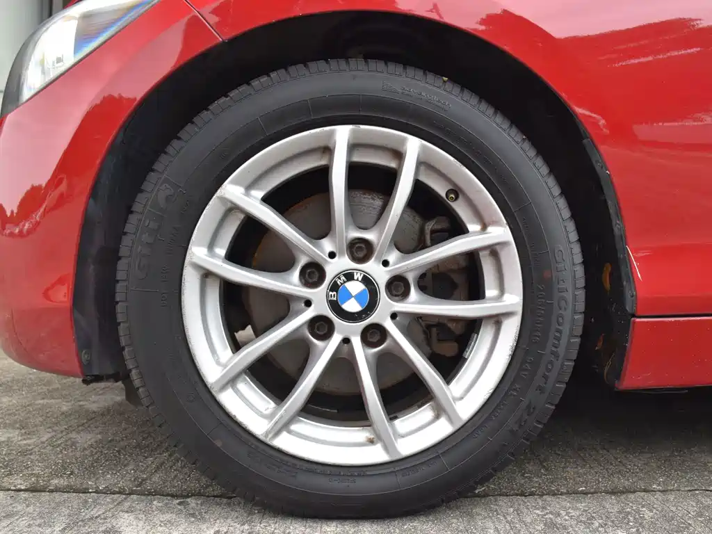 BMW 1 Series 2012 — фото 14