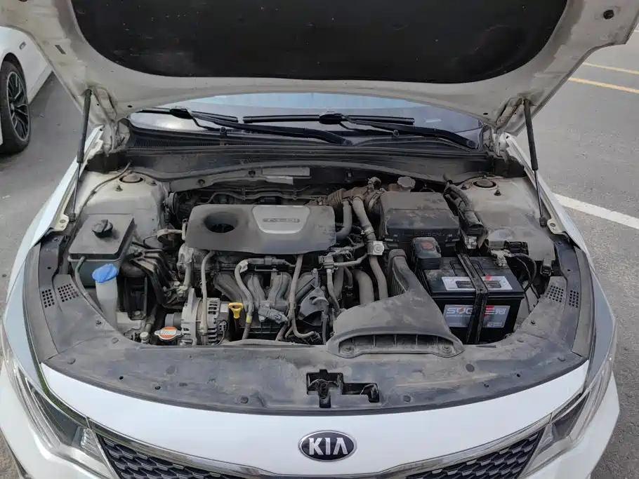 Kia K5 2016 — фото 10