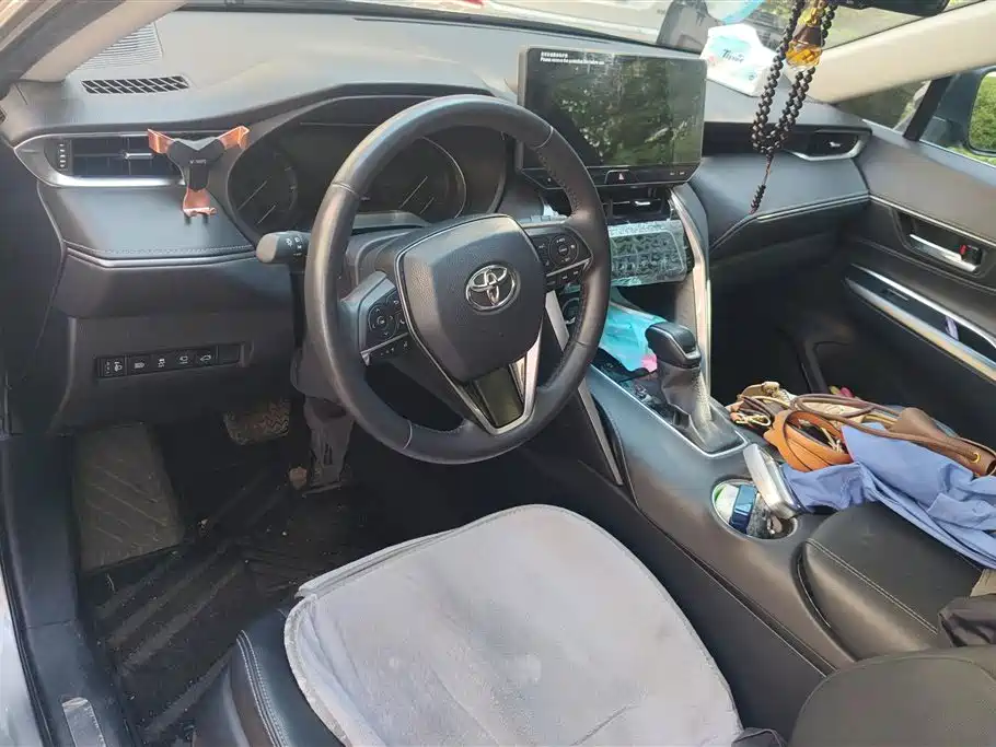 Toyota Harrier 2022 — фото 12