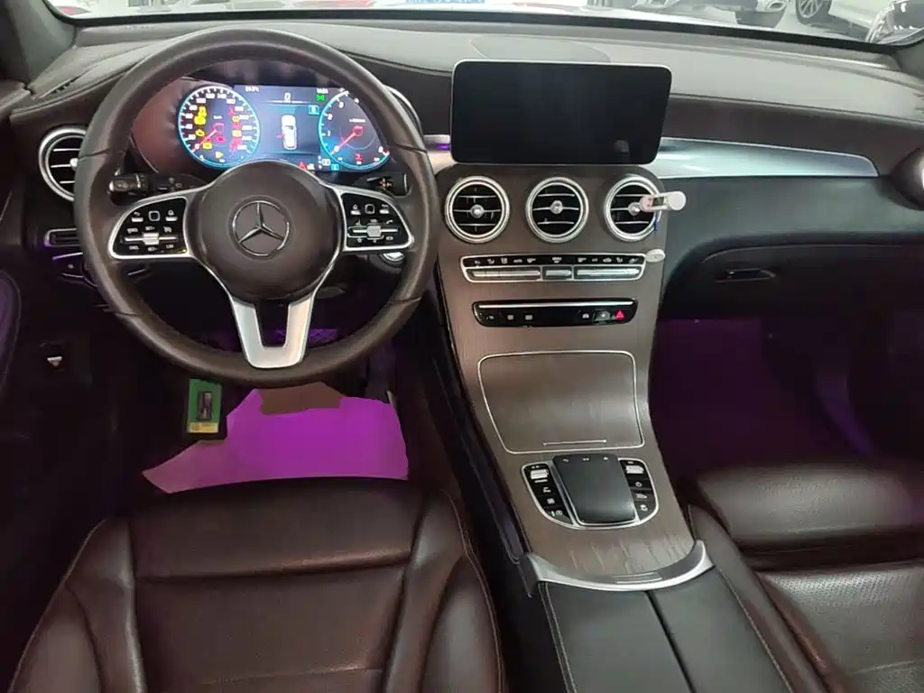 Mercedes-Benz GLC 2021 — фото 10