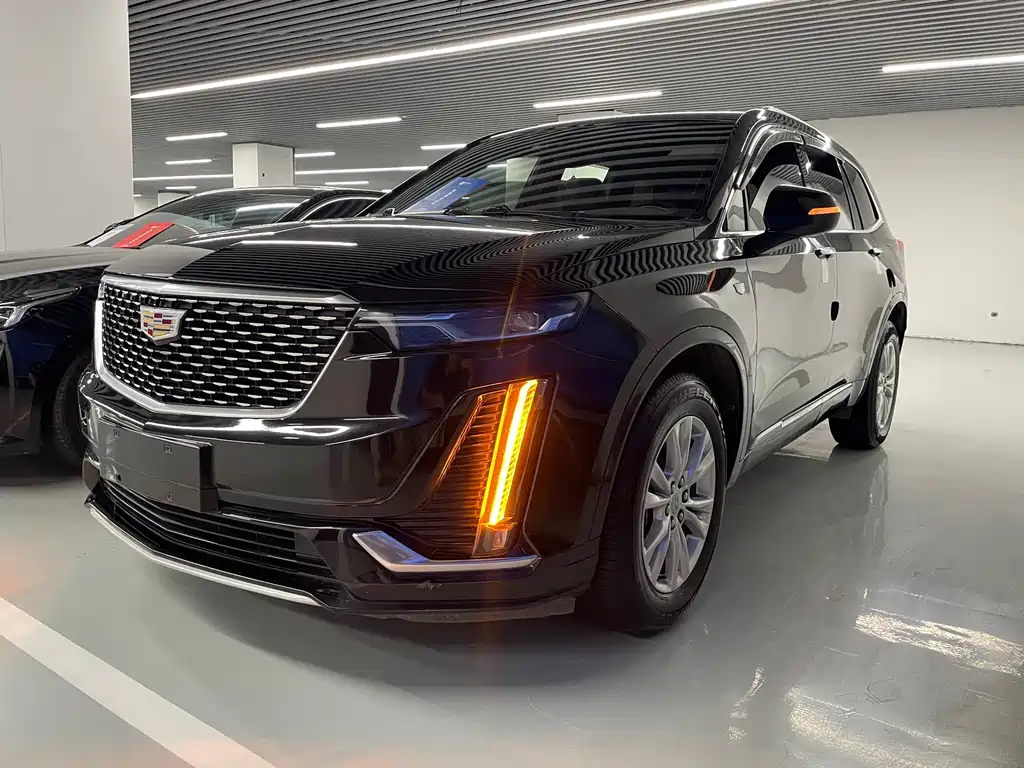 Cadillac XT6 2021
