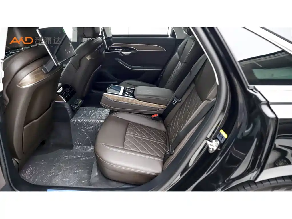 Audi A8 2023