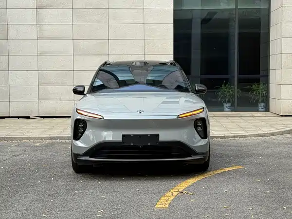 NIO ES6 2025