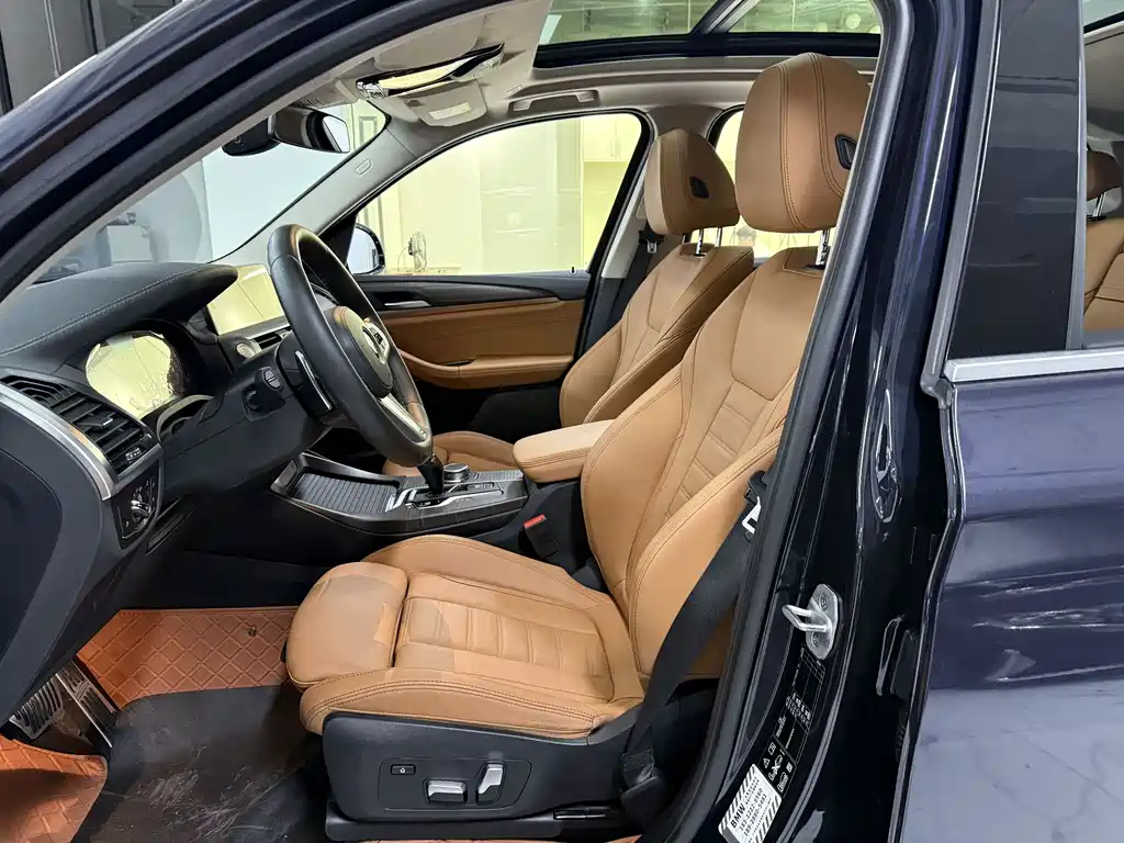 BMW X3 2020 — фото 11