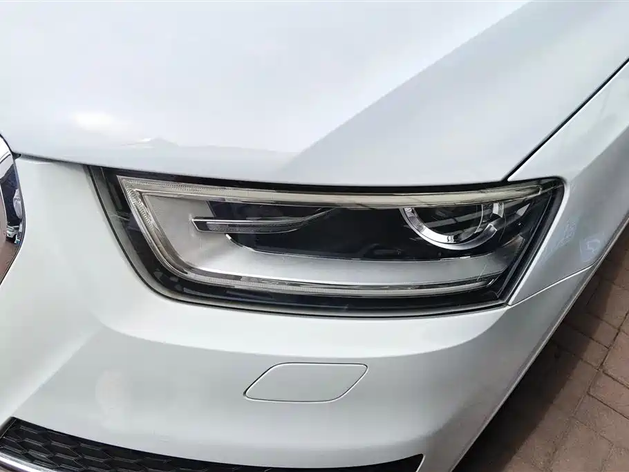 Audi Q3 2016