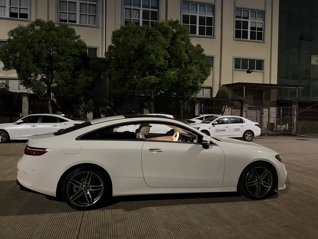 Mercedes-Benz E-Class 2019