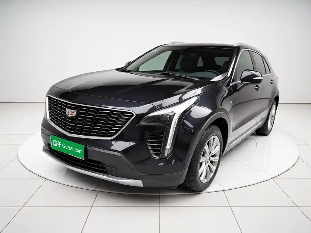 Cadillac XT4 2020 — фото 1