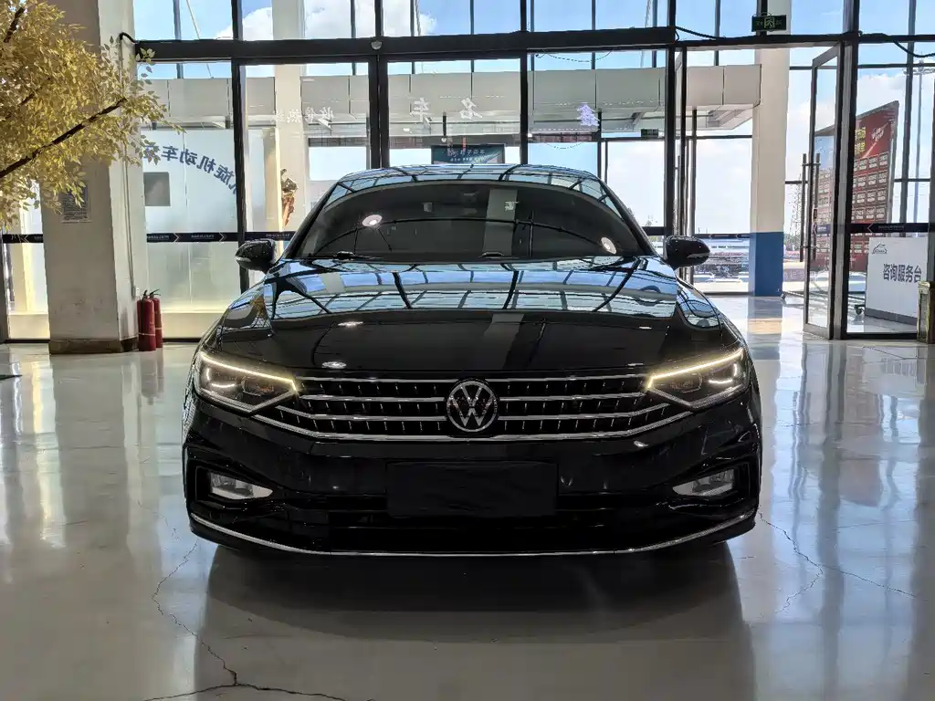 Volkswagen Magotan 2023