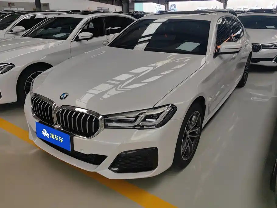 BMW 5 Series 2022