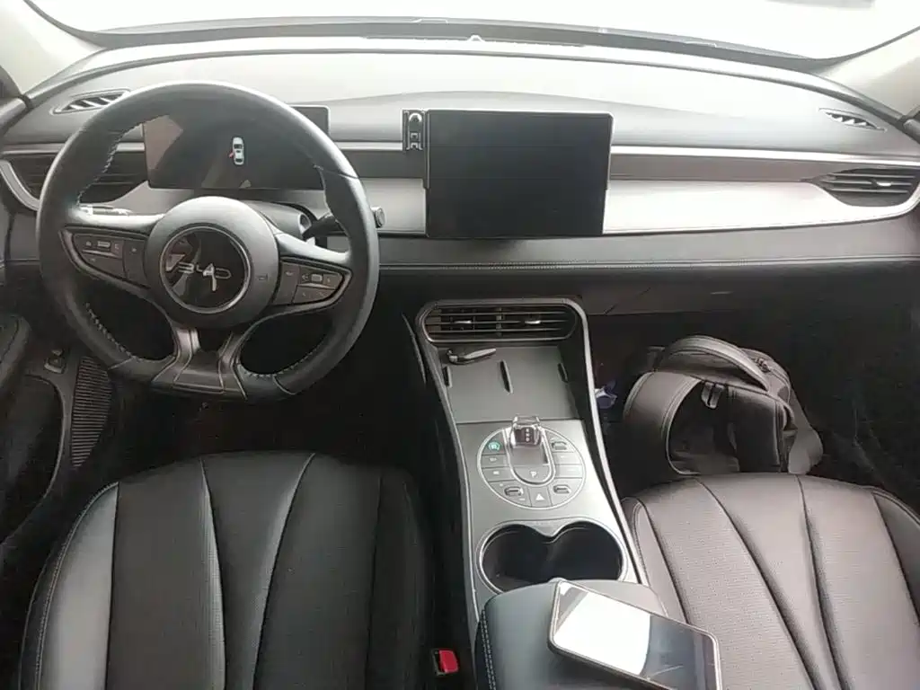 BYD Seal 05 DM-i 2025 — фото 9