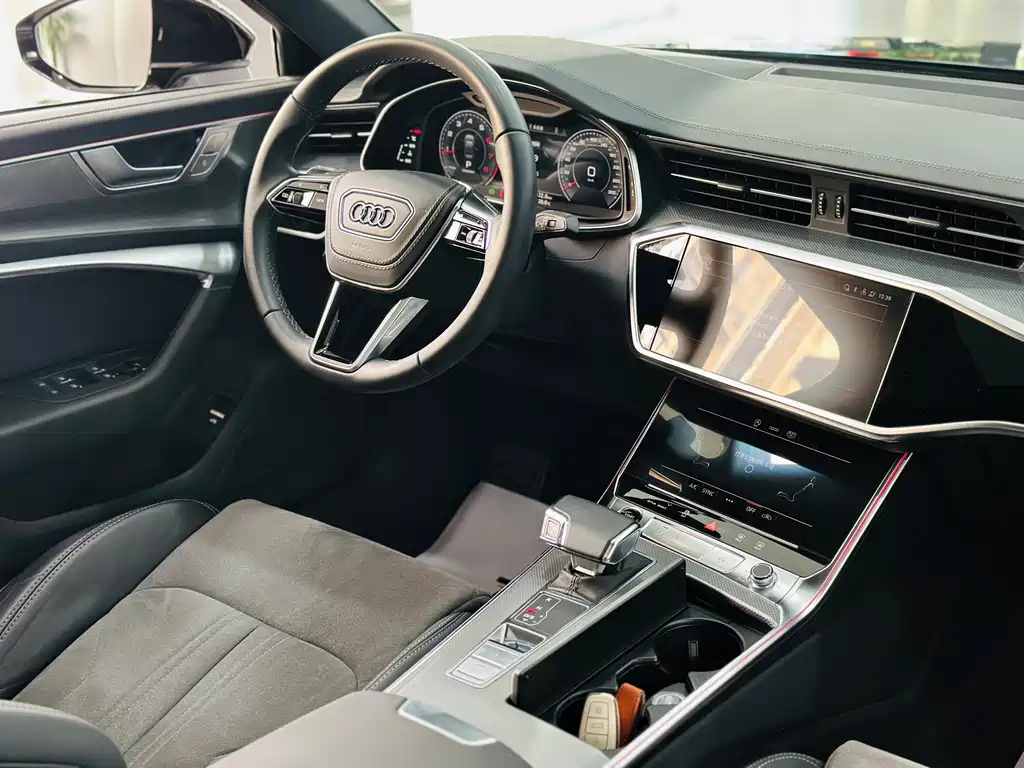 Audi A6L 2023 — фото 14