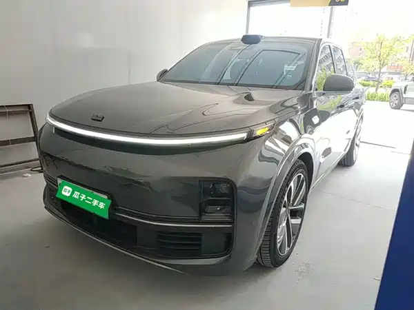 Li Auto L8 2023