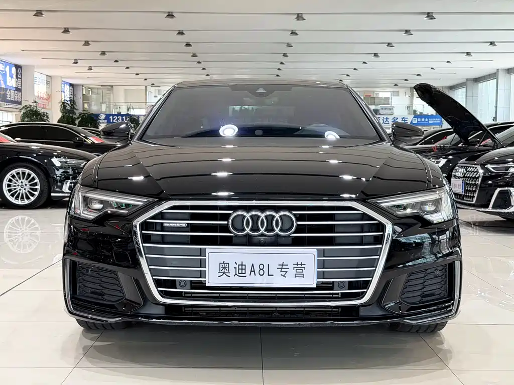 Audi A6L 2022