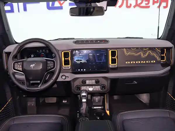 Ford Bronco 2025