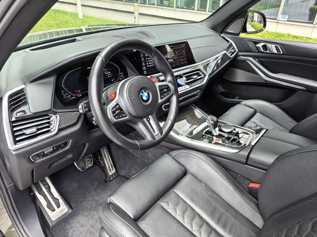 BMW X5 M 2023 — фото 8