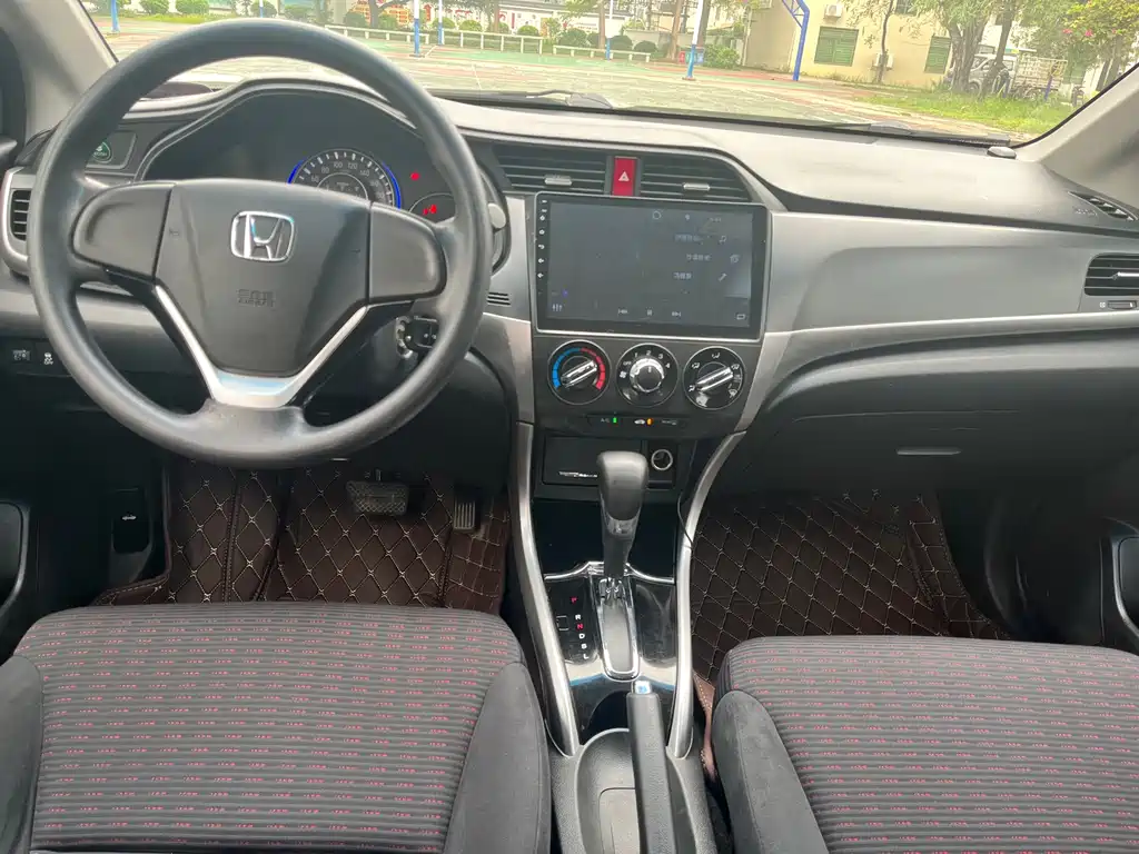 Honda Crider 2017
