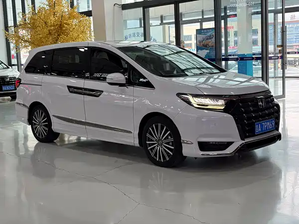 Honda Elysion 2023