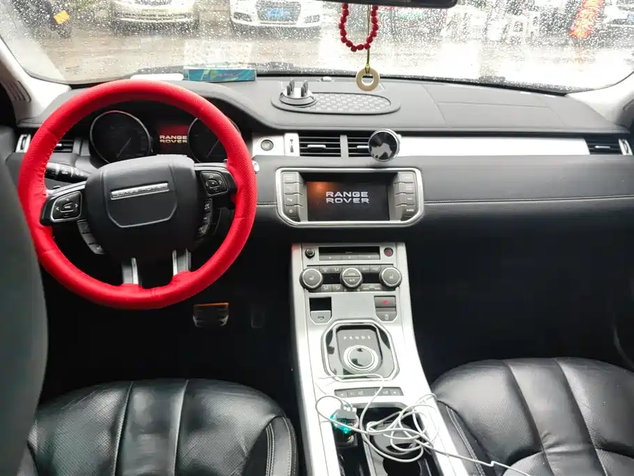Land Rover Evoque 2013 — фото 12
