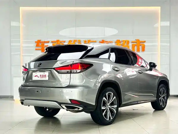 Lexus RX 2022