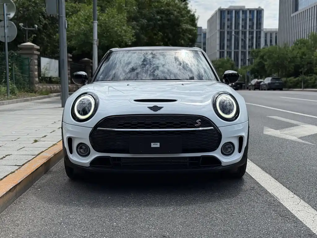 MINI Clubman 2024