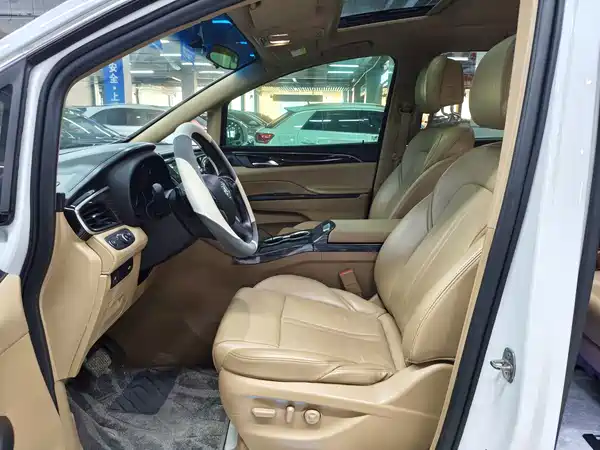 Buick GL8 2019