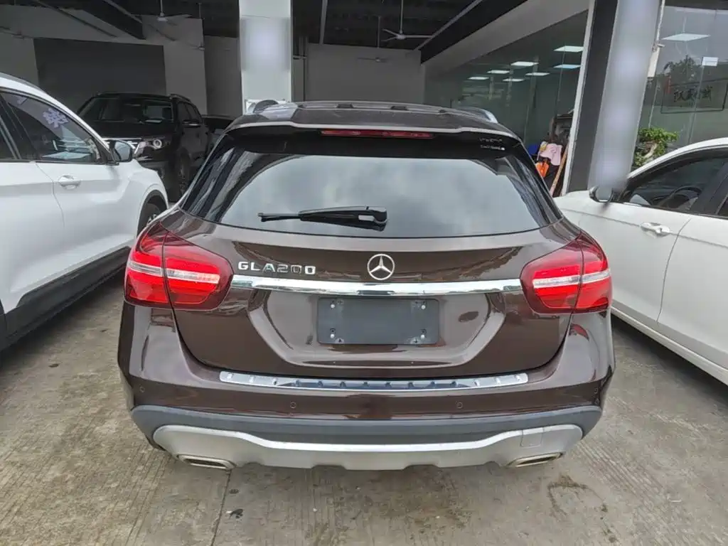 Mercedes-Benz GLA 2017