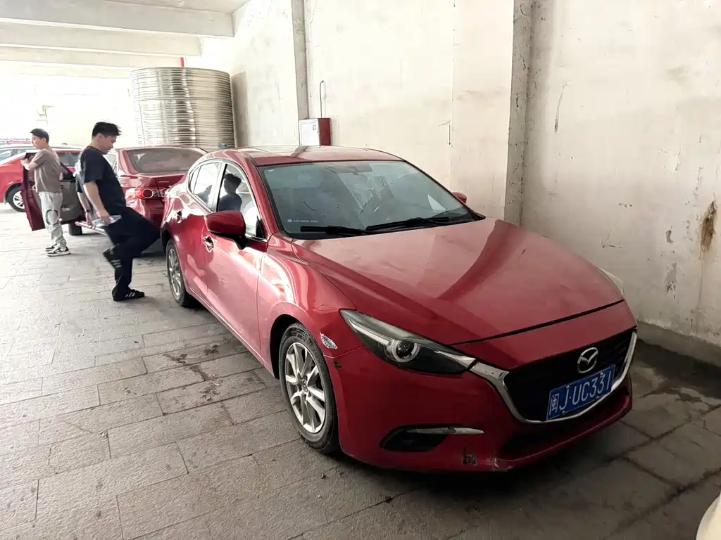 Mazda 3 Axela 2019