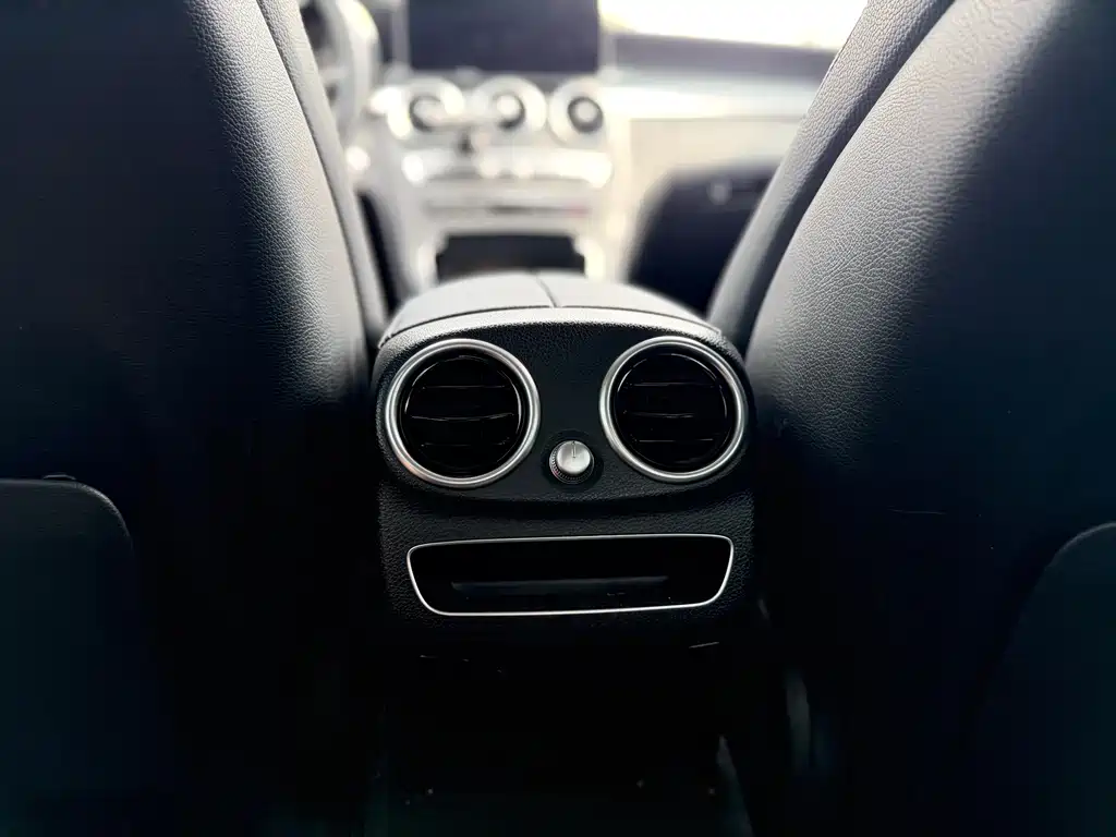 Mercedes-Benz C-Class 2018 — фото 15