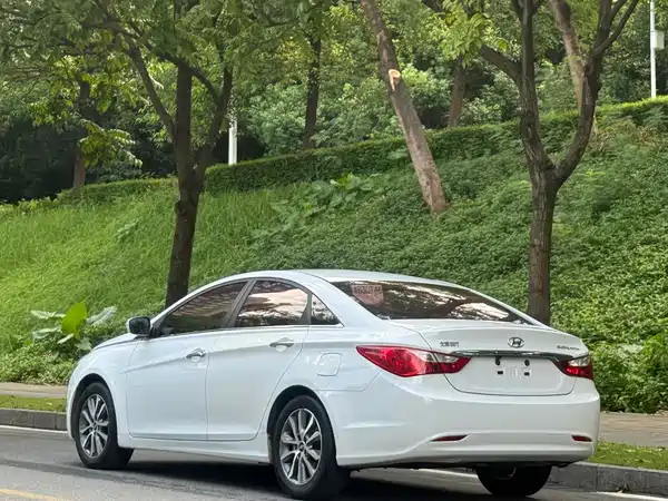 Hyundai Sonata 2013