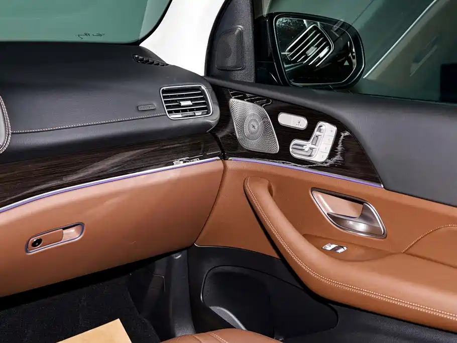 Mercedes-Benz GLE 2025 — фото 25