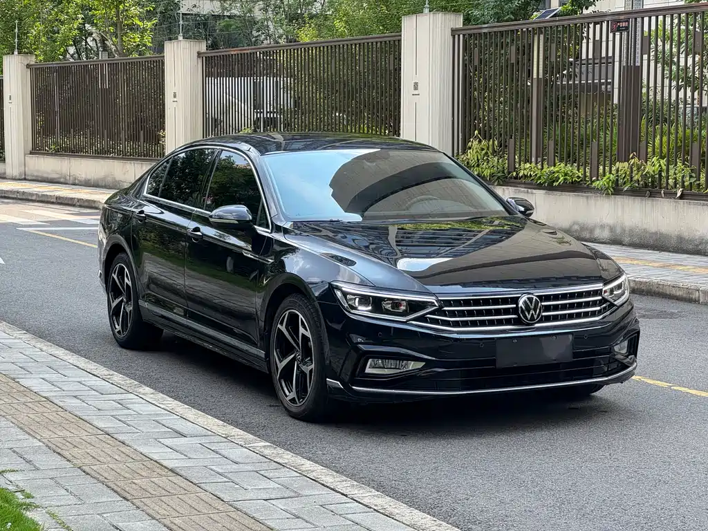 Volkswagen Magotan 2023
