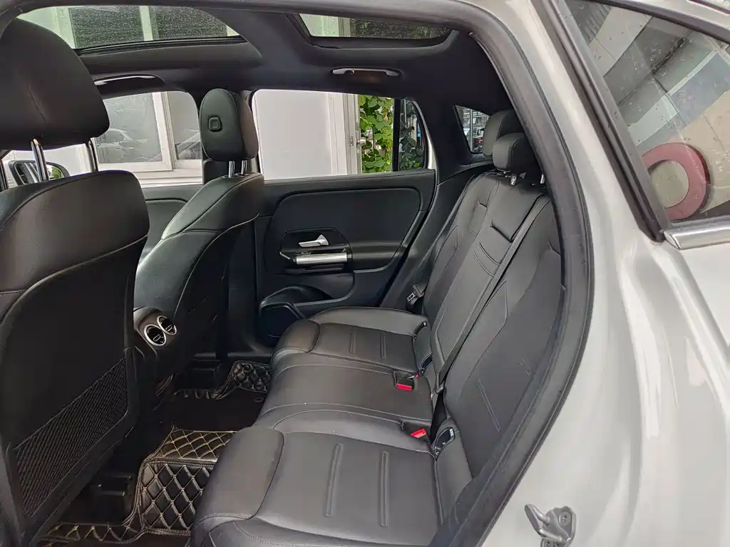 Mercedes-Benz GLA 2022 — фото 8