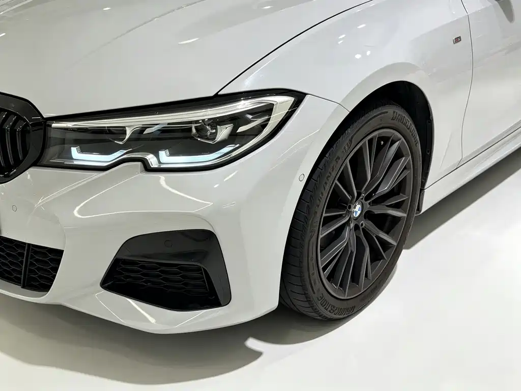 BMW 3 Series 2020 — фото 11