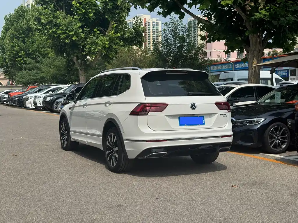 Volkswagen Tiguan L 2019