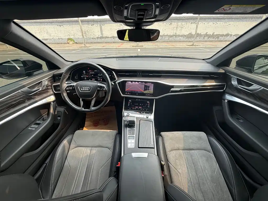 Audi A6L 2024