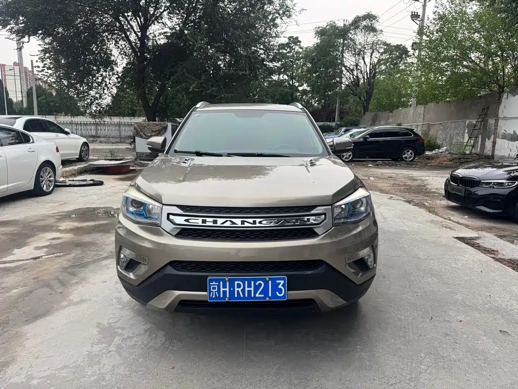 Changan CS75 2017 — фото 2