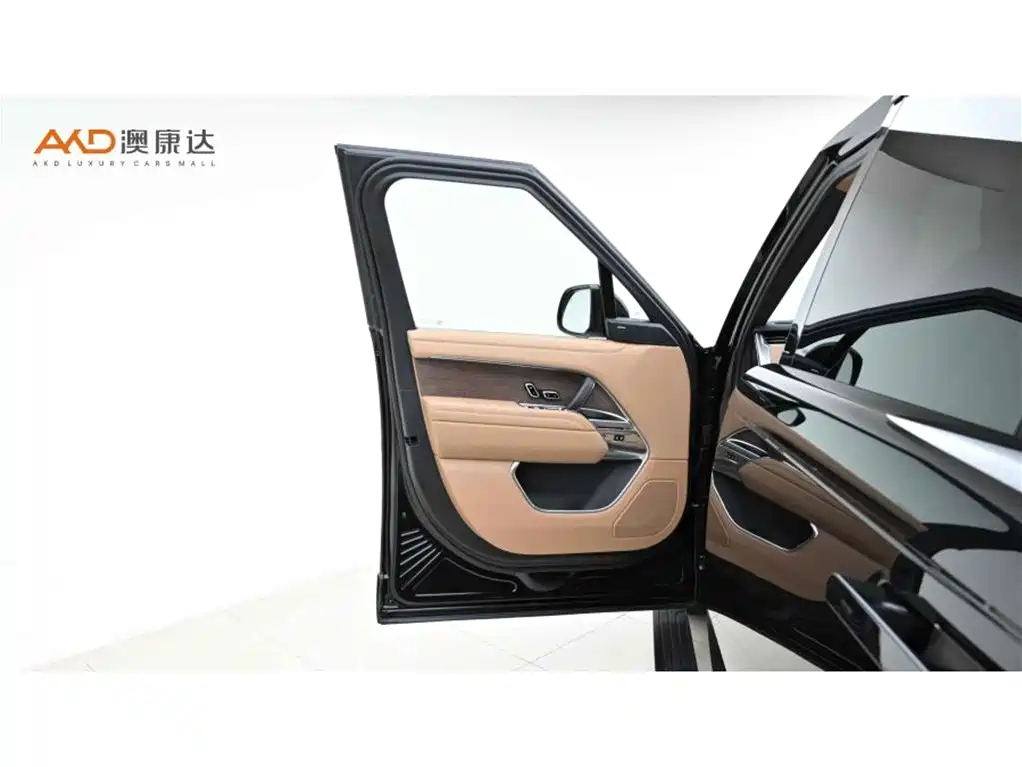 Land Rover Range Rover 2024 — фото 11