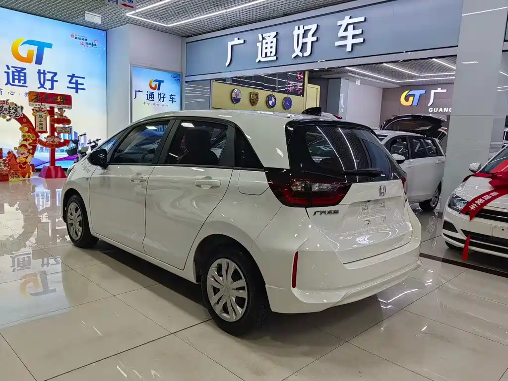 Honda Fit 2022 — фото 8