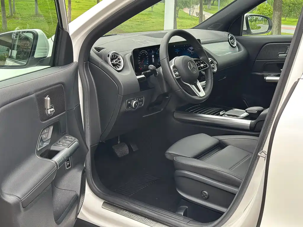 Mercedes-Benz GLA 2020